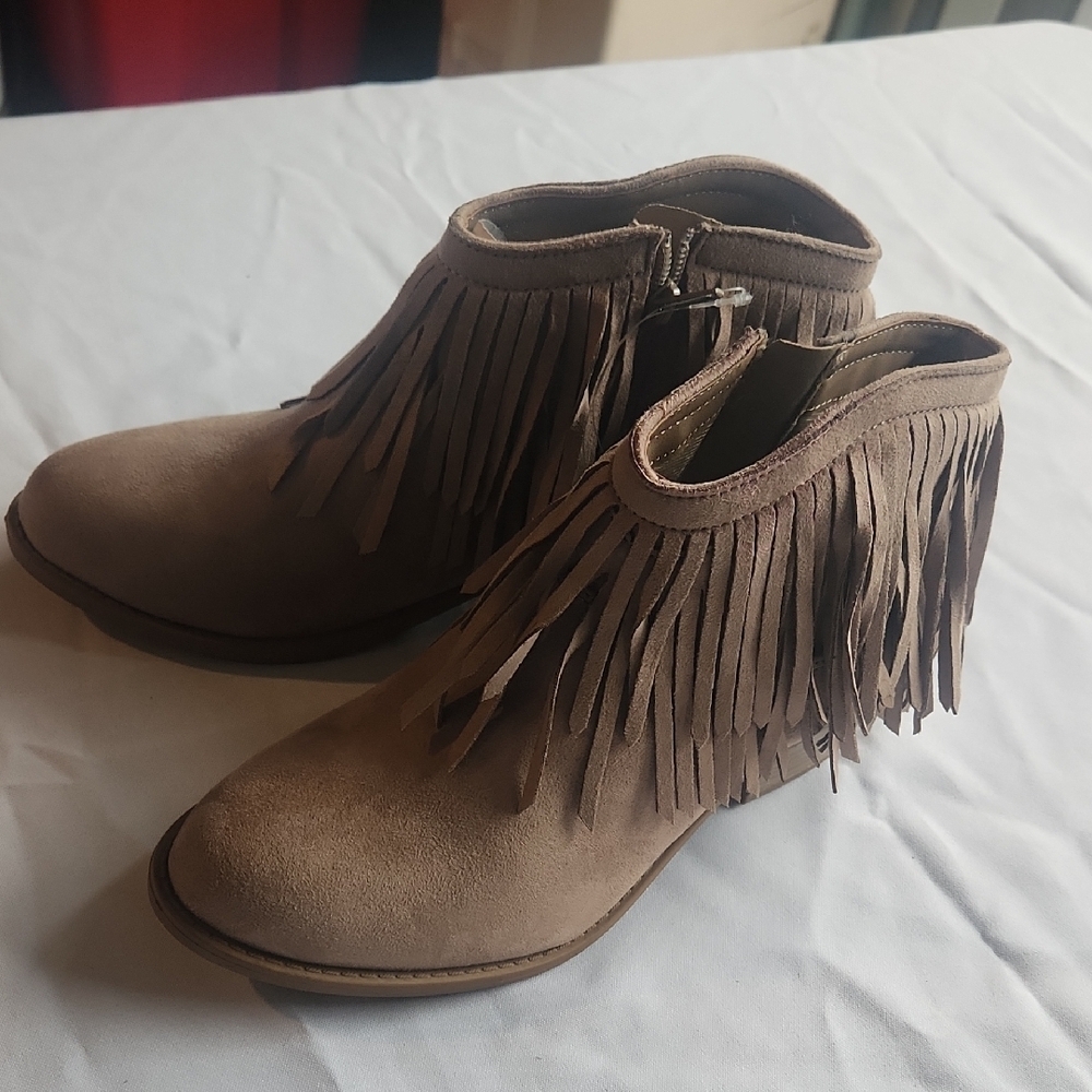 J Adams Fringe Suede Ankle Boots - Tan
